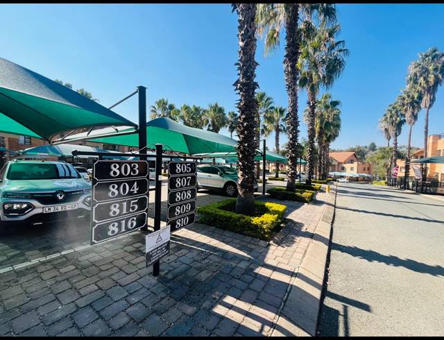 43M² OFFICE TO LET IN FOURWAYS